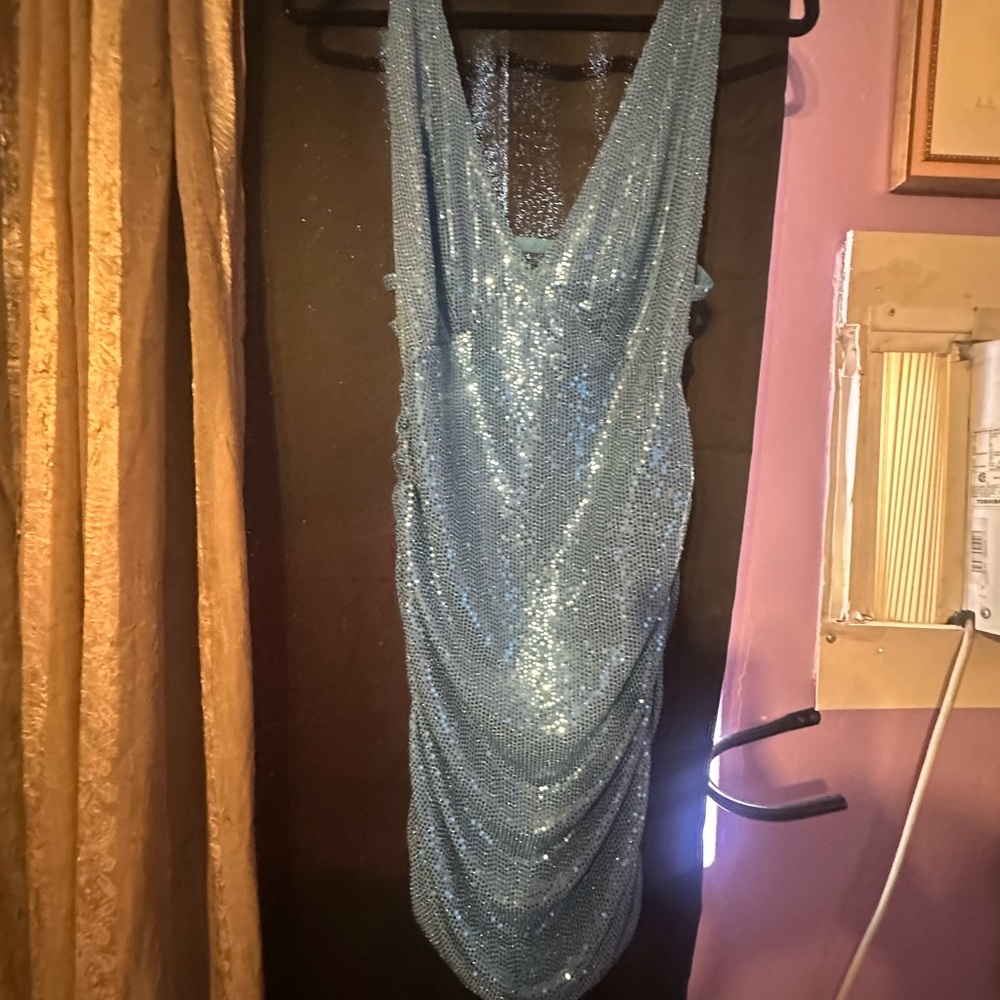 Urban Outfitters Sexy low cut open back Blue Sequin Dress - Picture 6 of 11